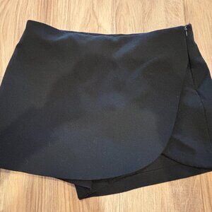 Zara Black skort